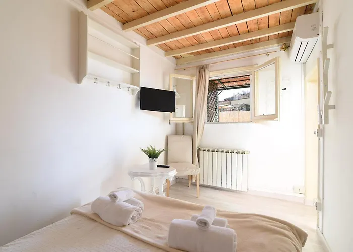 アパート Navona With Terrace Backpackers